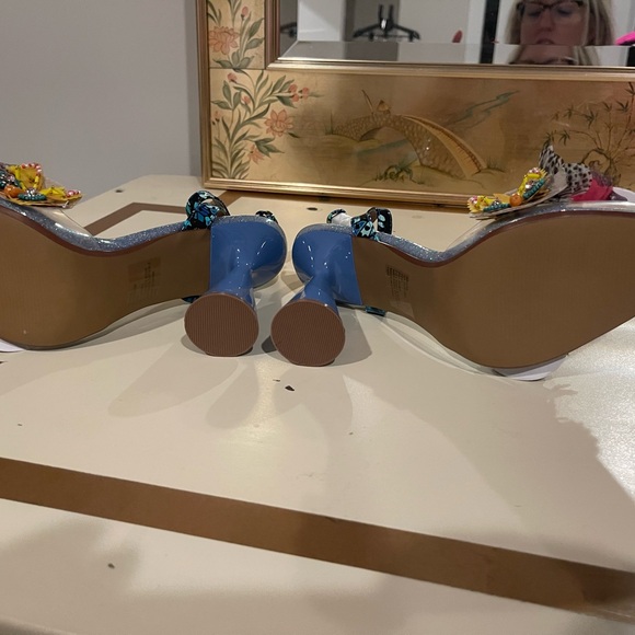 Betsy Johnson Floral Embellished Blue Heels - Picture 4 of 6